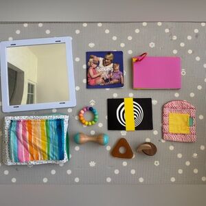 Lovevery The Charmer Play Kit 👶🏻